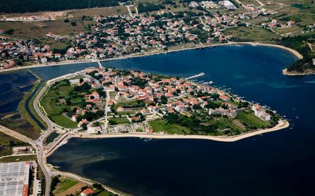 Apartman Nin-Dodo Esterno foto