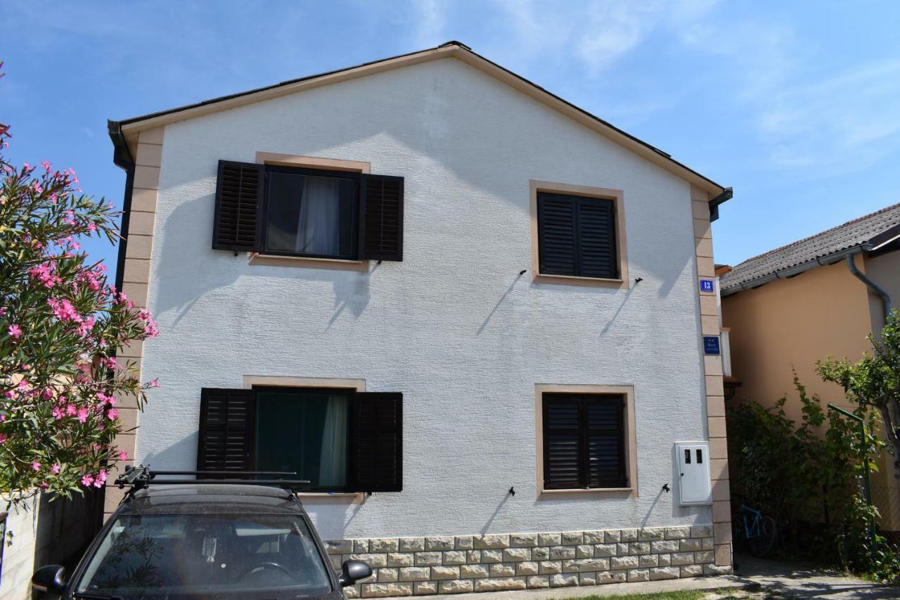 Apartman Nin-Dodo Esterno foto