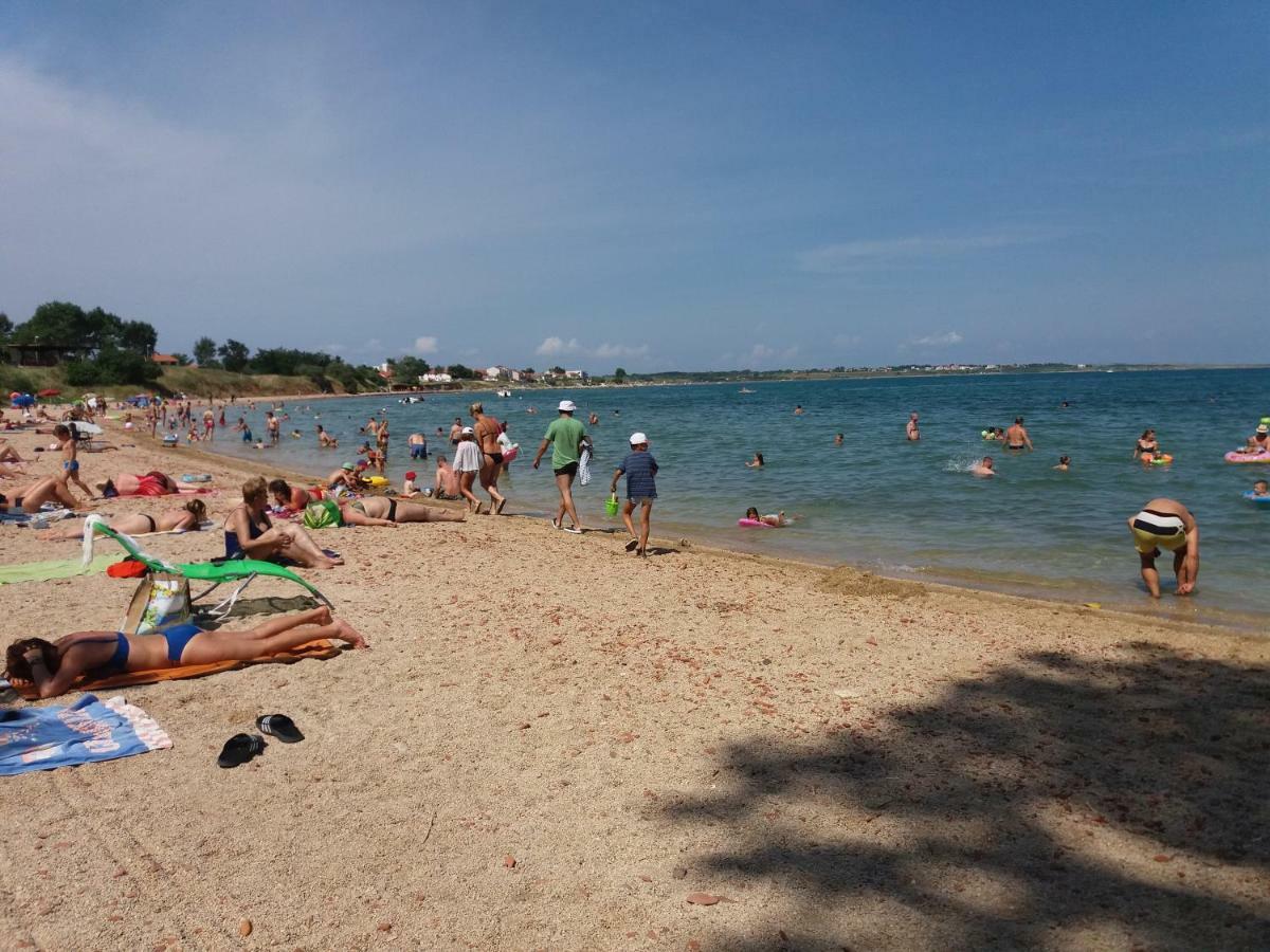 Apartman Nin-Dodo Esterno foto