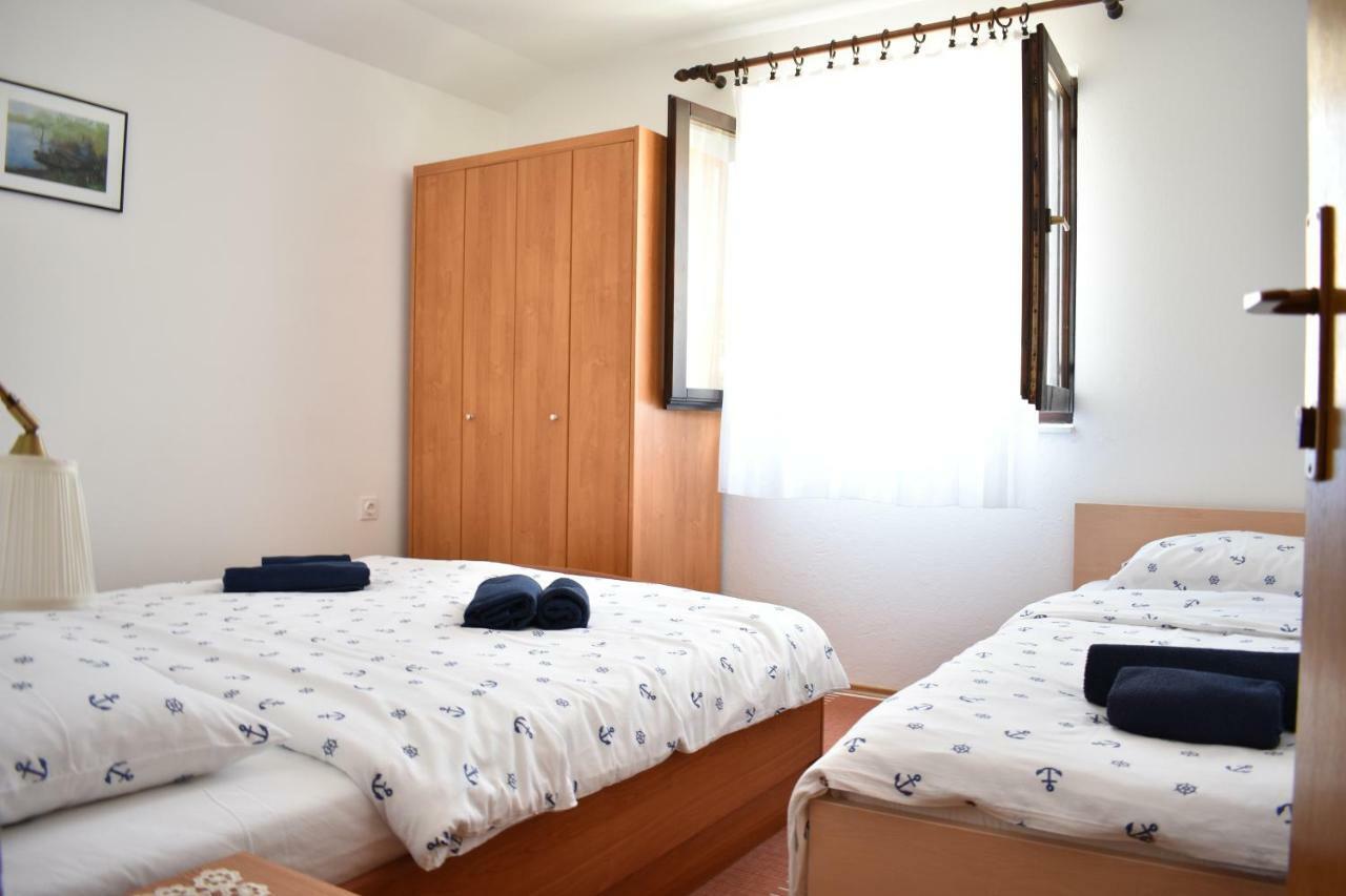 Apartman Nin-Dodo Esterno foto