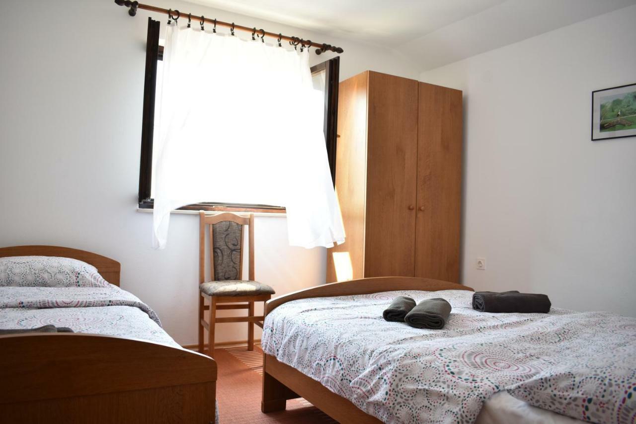 Apartman Nin-Dodo Esterno foto