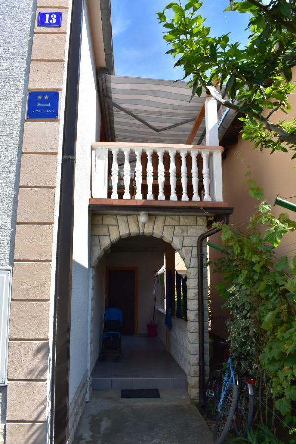 Apartman Nin-Dodo Esterno foto